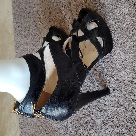 Prada back zip open shoes - Picture 5 of 15